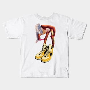 Girl with the Pearl Remixed Kids T-Shirt